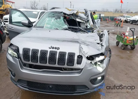 2021 Jeep Cherokee Altitude 4X4 from USA, damaged, VIN 1C4PJMLBXMD148378